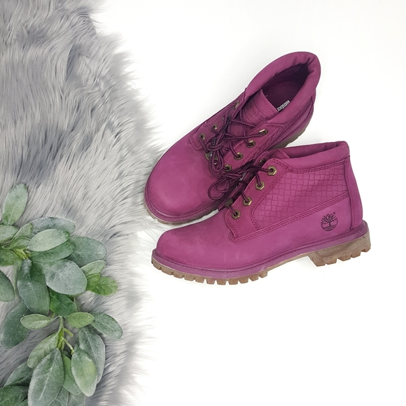 magenta timberlands